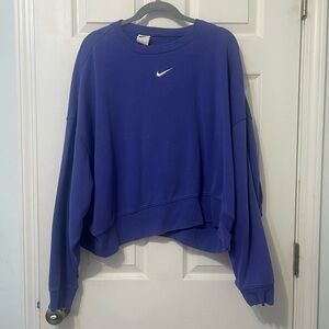 Nike Women's Purple Sweatshirt